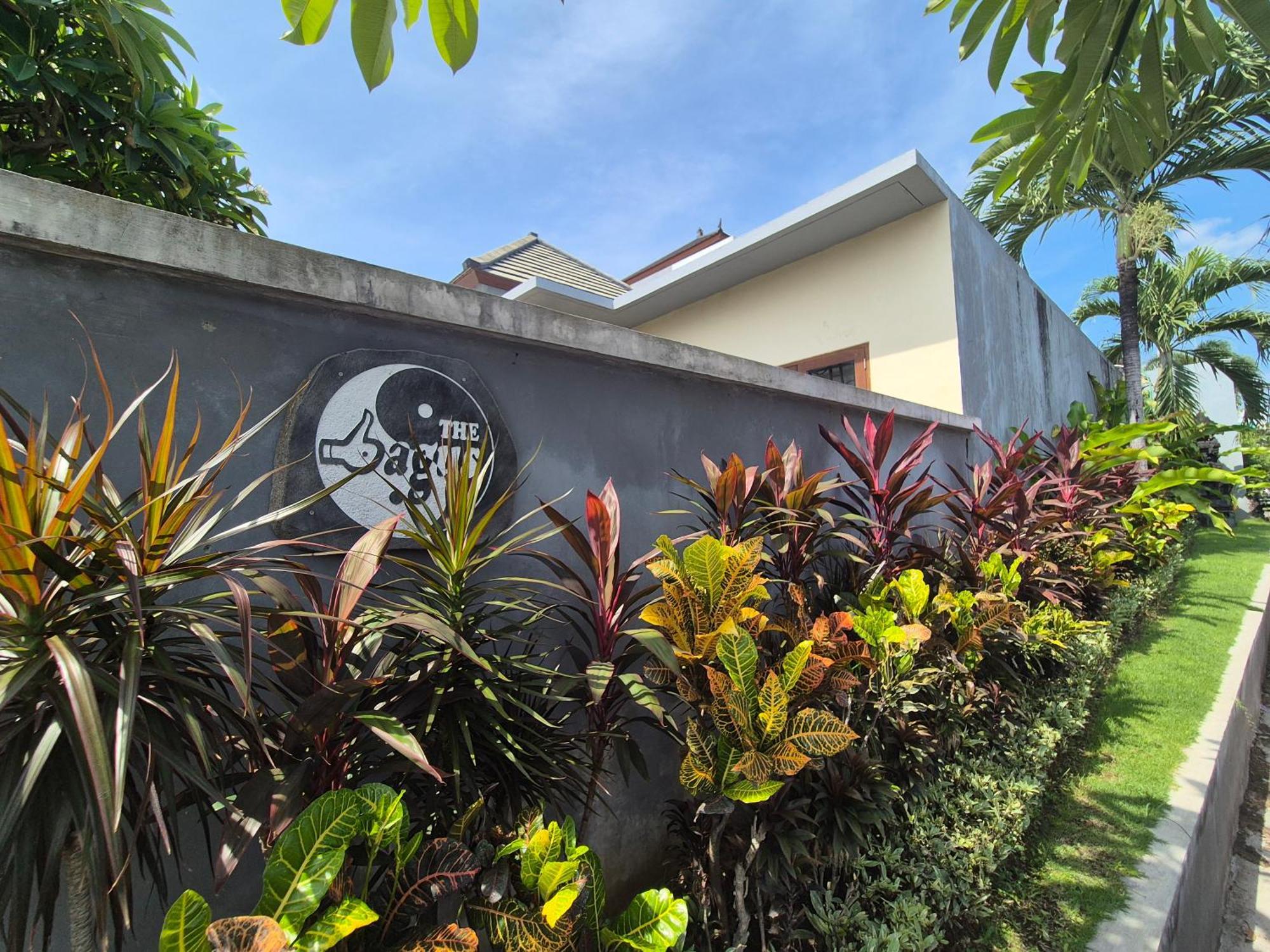 The Bagus Villa เกอโรโบกัน ภายนอก รูปภาพ