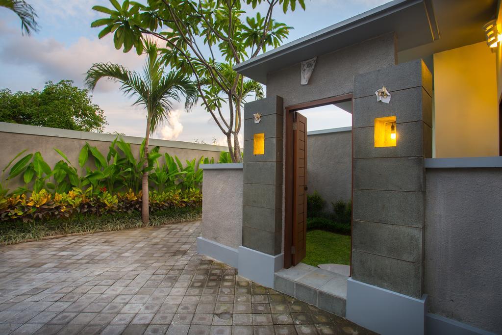 The Bagus Villa เกอโรโบกัน ภายนอก รูปภาพ