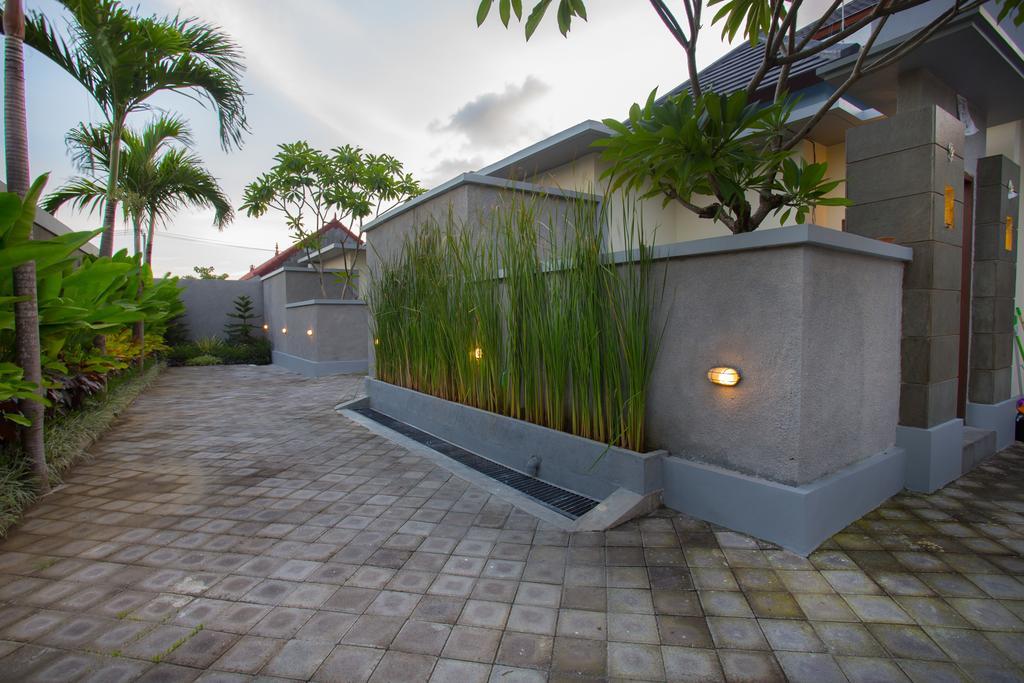 The Bagus Villa เกอโรโบกัน ภายนอก รูปภาพ